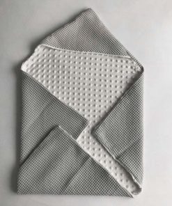 Babydecke Noppenflece mit Kapuze